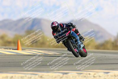 media/Jan-09-2022-SoCal Trackdays (Sun) [[2b1fec8404]]/Turn 14 (10am)/